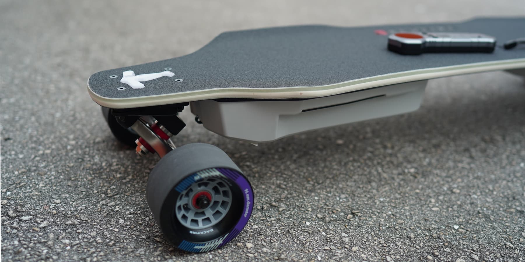 電動ロングボード BACKFIRE Zealot S Backfire Zealot S Review | Tested & Rated