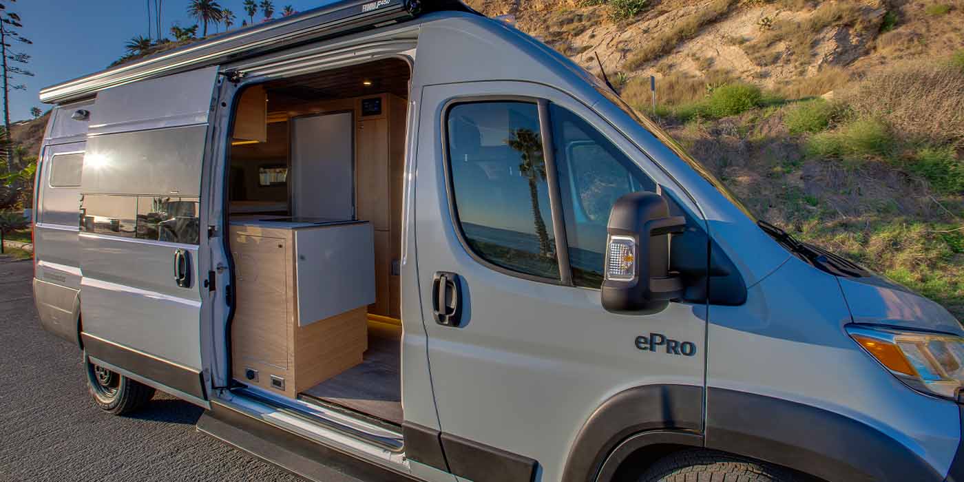 Maxwell Vehicles, Rossmönster launch new solar electric camper