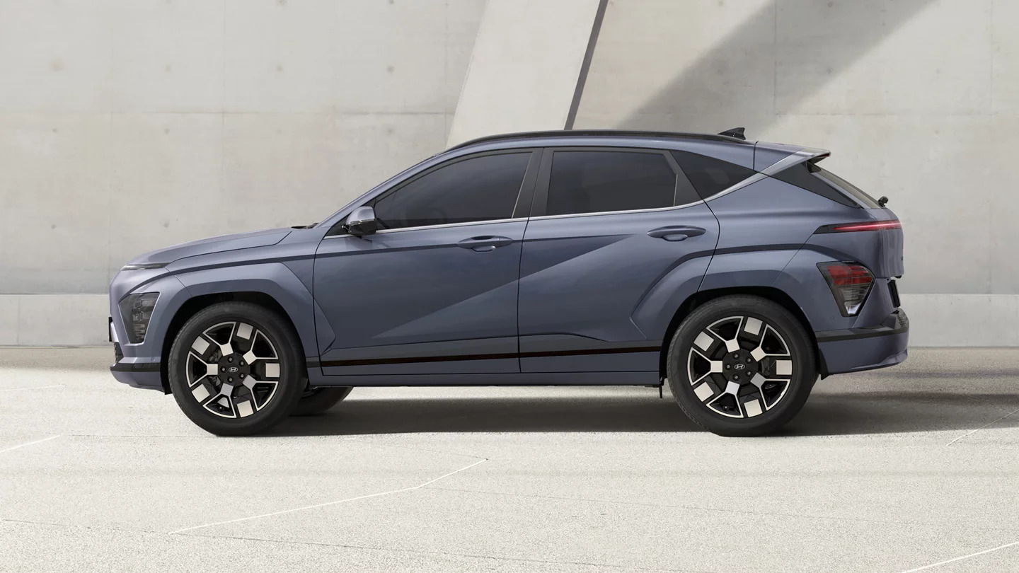 Hyundai's new 2024 Kona EV gets $259/mo first lease deal