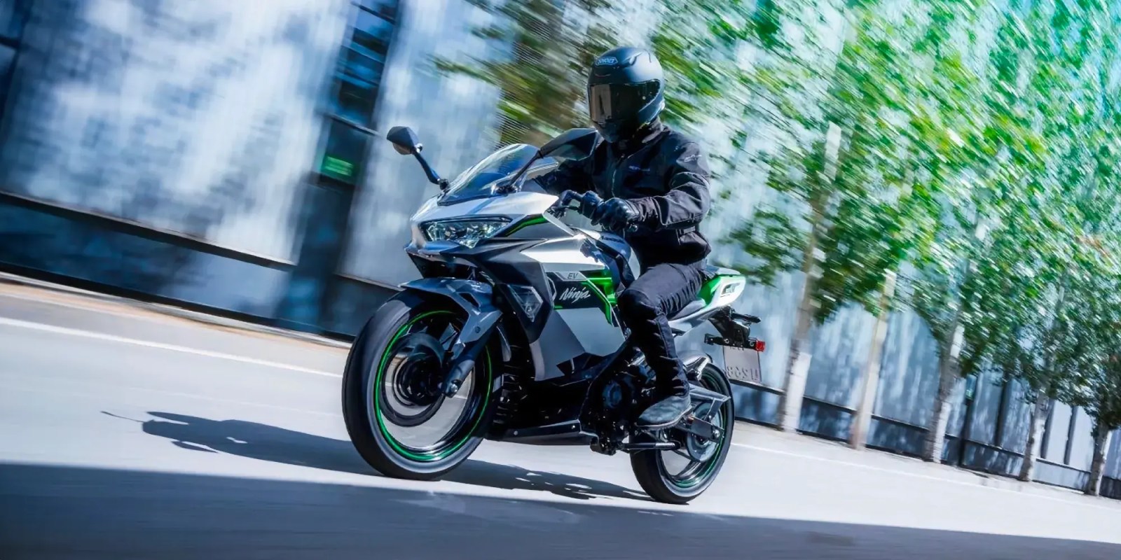 Kawasaki launches its electric motorcycles in the US, reveals prices