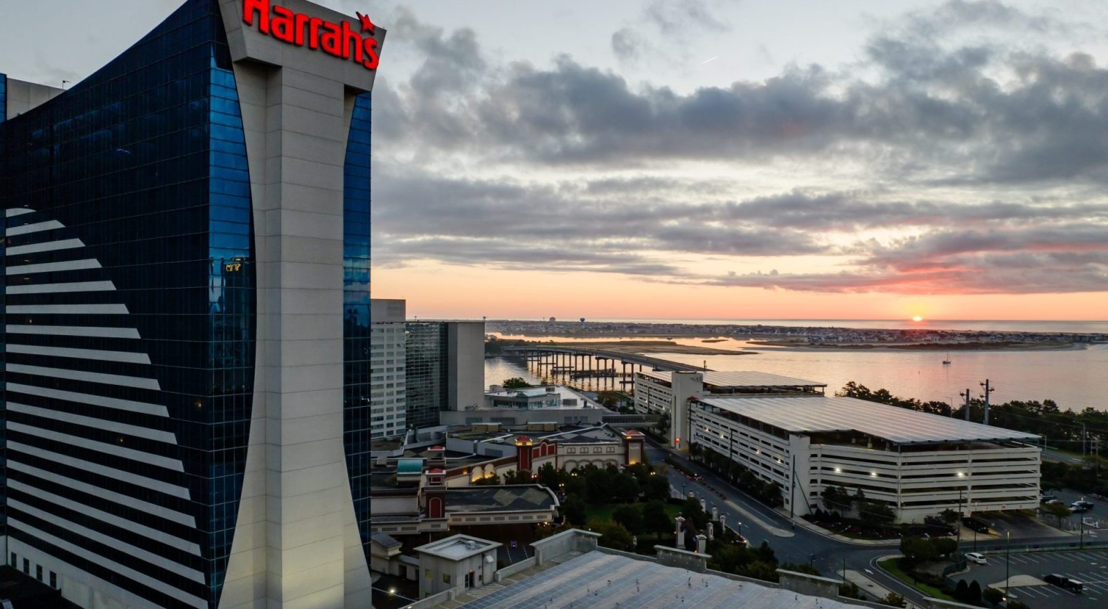 Atlantic City casinos solar