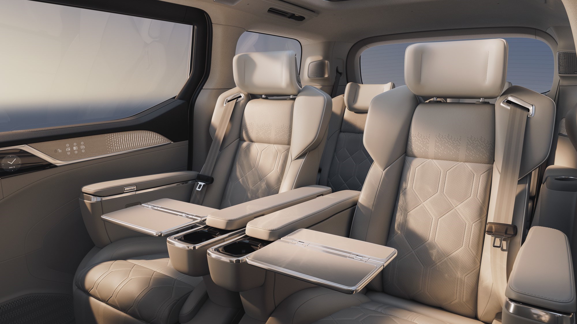 Volvo Releases The EM90 Electric Minivan With Over 450 Miles Range