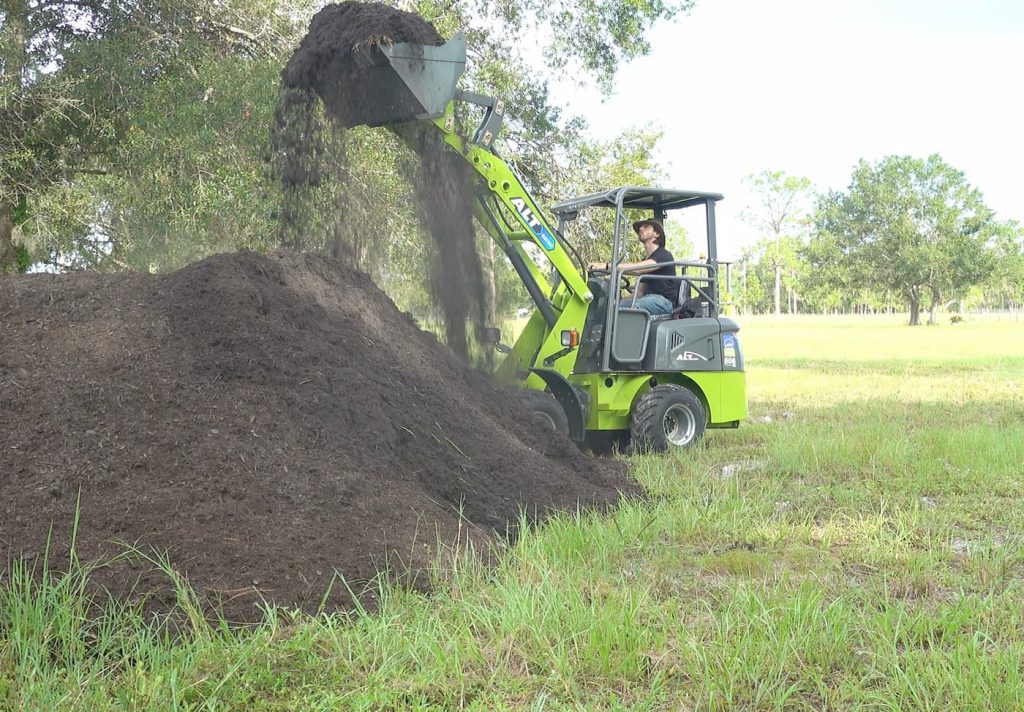 electric mini-loader