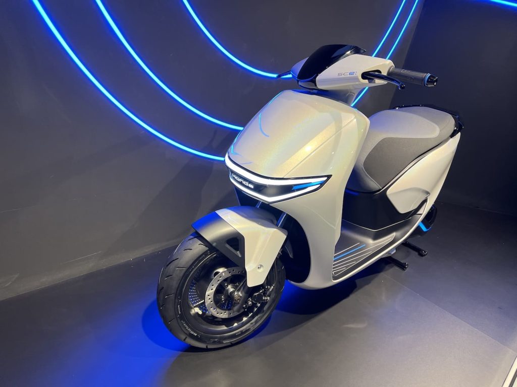 Honda SC e มอเตอร์ไซค์ไฟฟ้าสลับแบตได้ เตรียมวางขายปี 2025 Techhangout