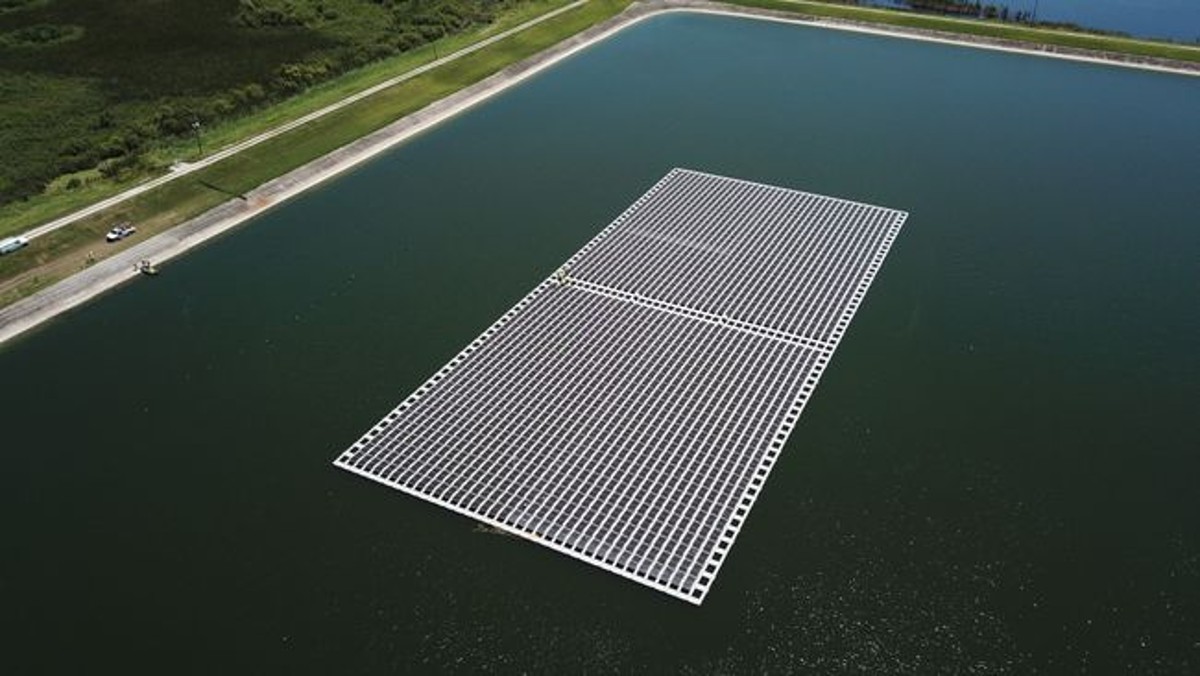 Florida floating solar