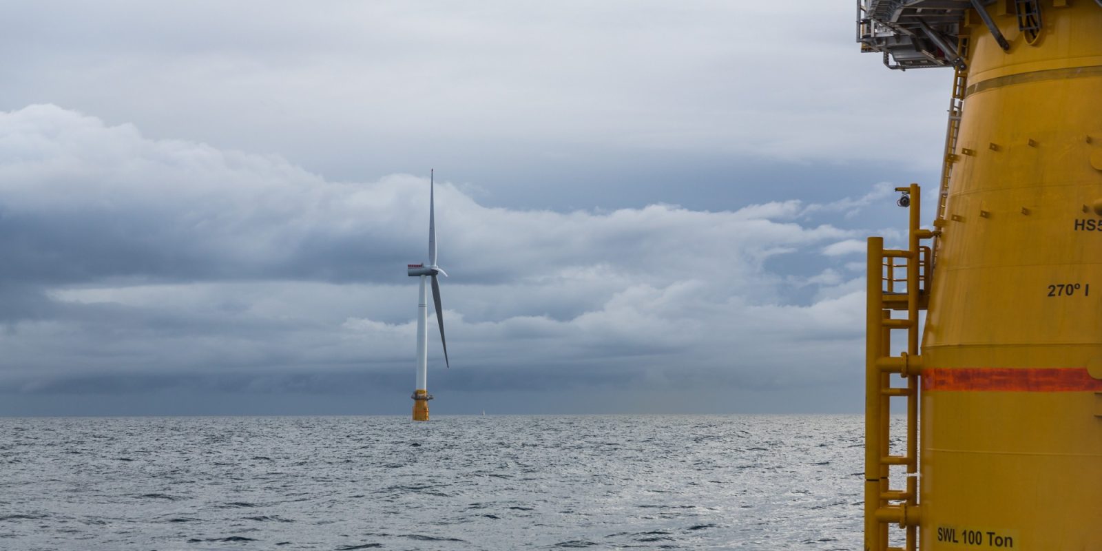 world's first floating offshore wind farm