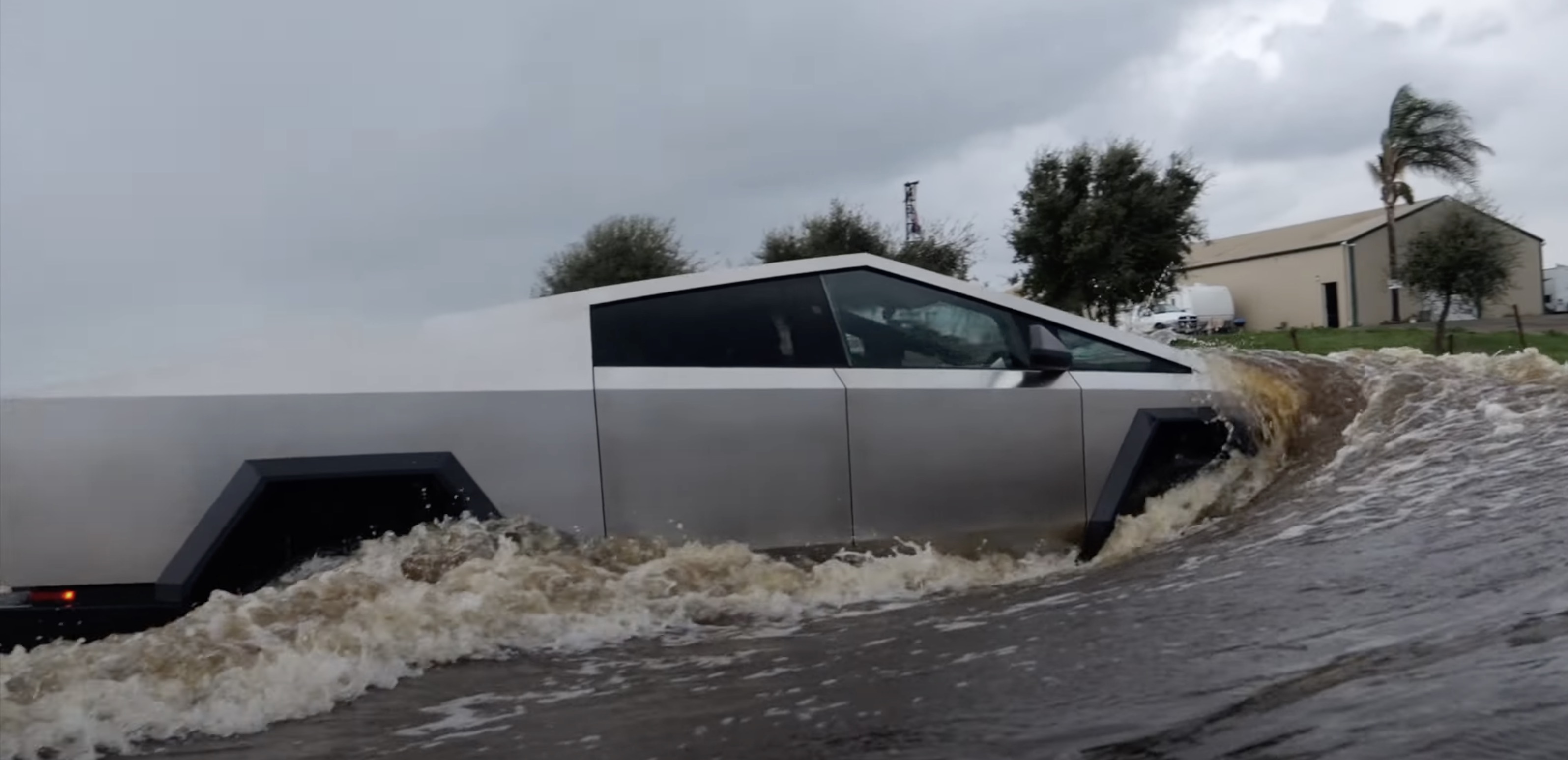 Tesla Cybertruck drives through water in first real-world Wade Mode test |  Electrek