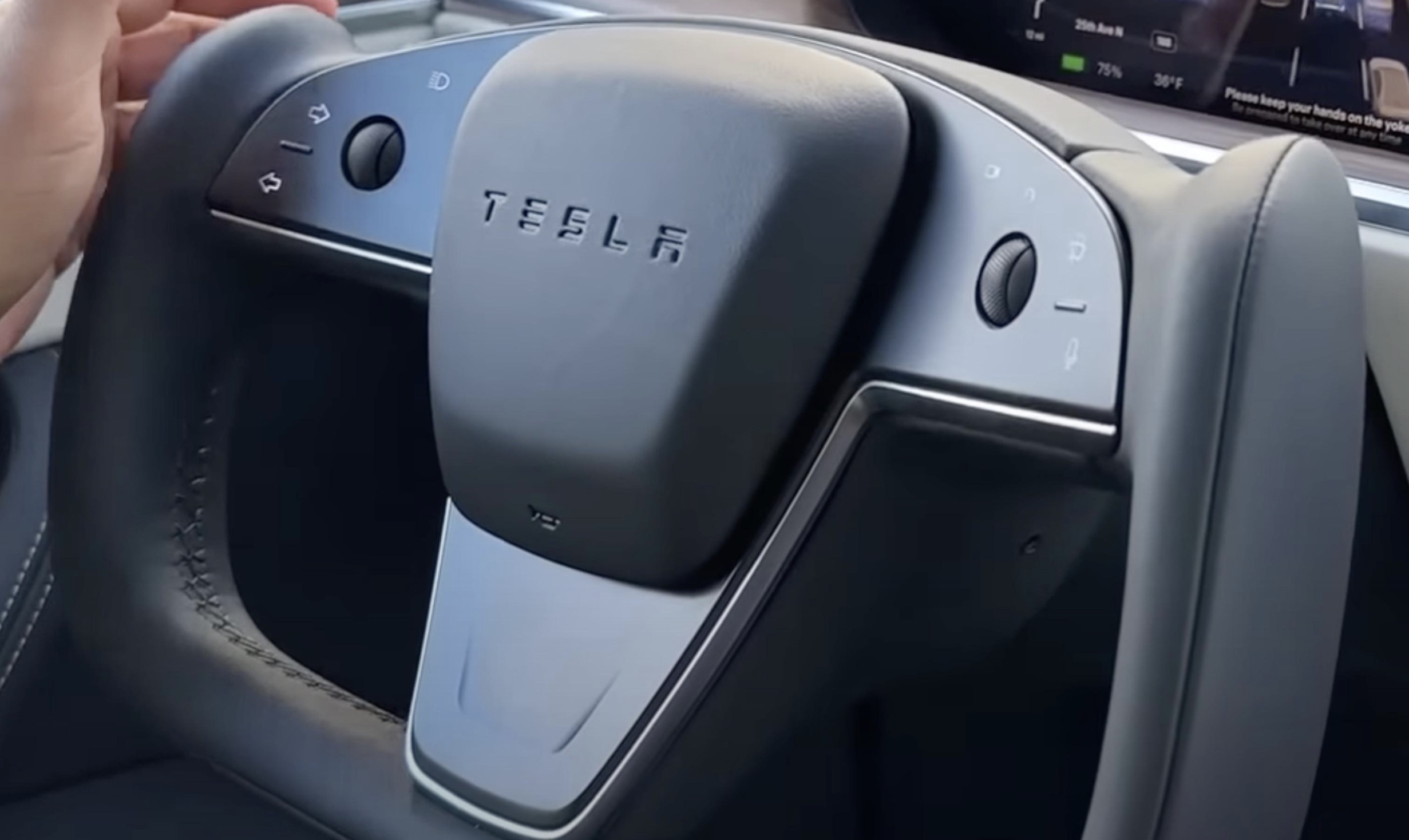 Yoke tesla deals model s