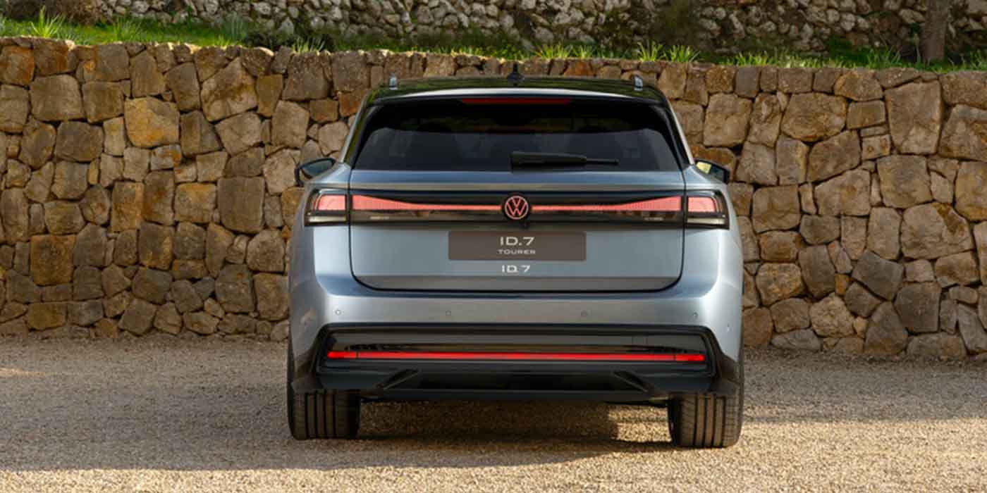 Volkswagen debuts ID.7 Tourer station wagon with big range