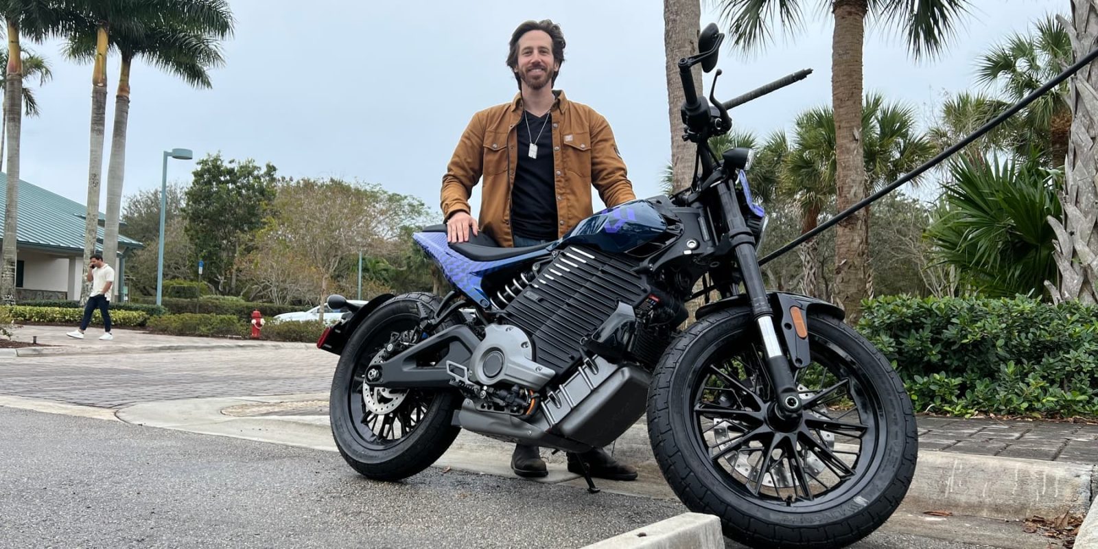 I bought Harley's new electric motorcycle, here's what showed up