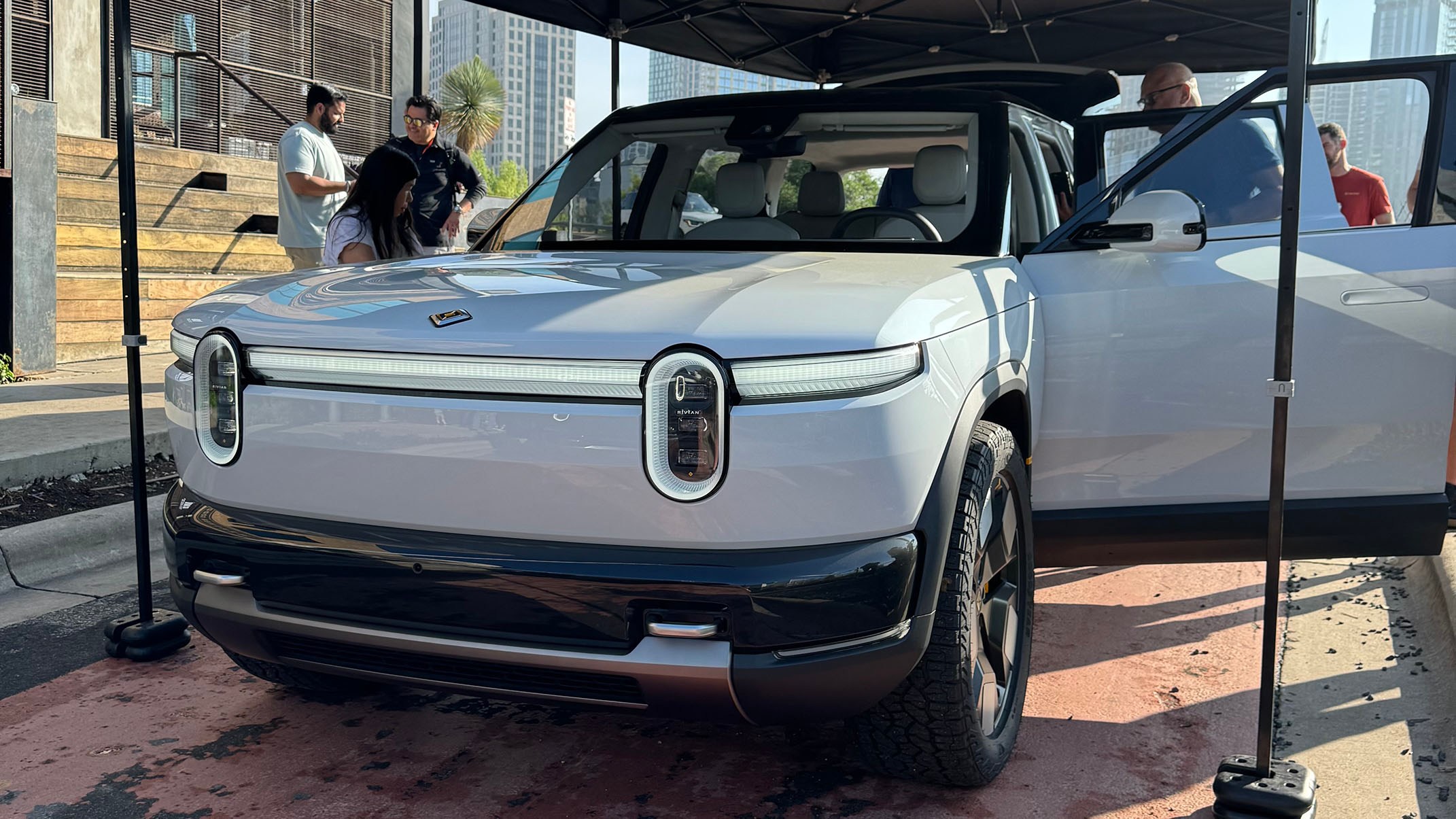 Up close with the Rivian R2: Even better in-person [Gallery] | Electrek