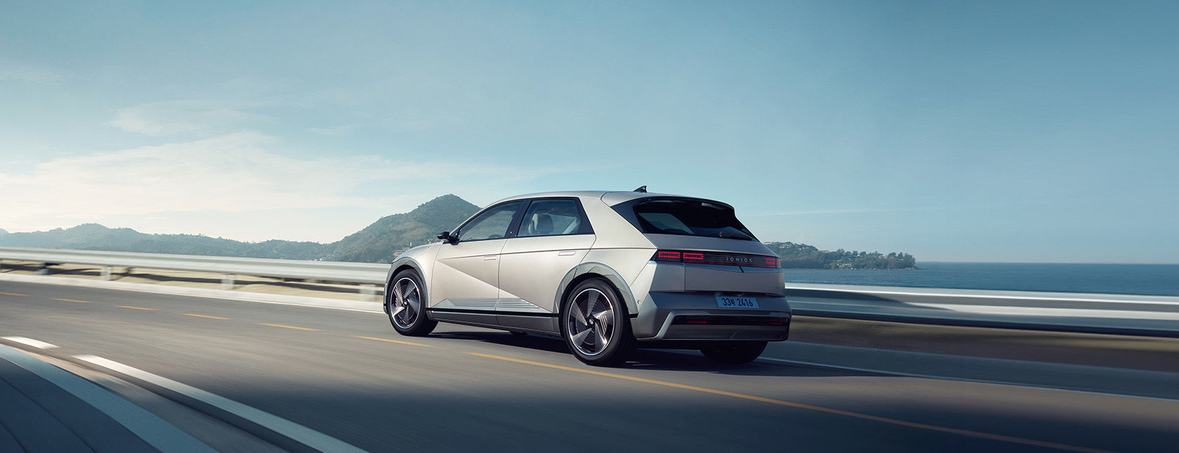 Hyundai Ioniq 5 refresh details - OTA updates, bigger battery, and a ...