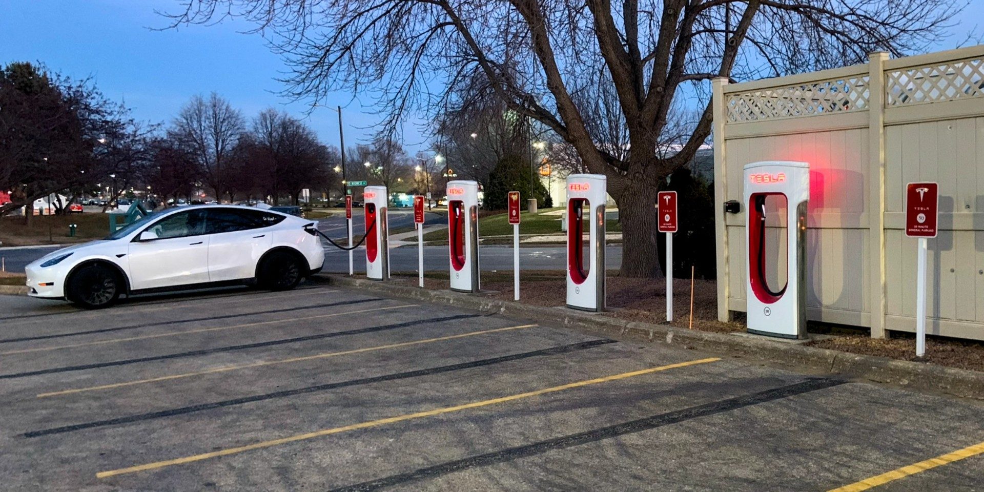 Tesla plans massive new V4 Supercharger in San Francisco