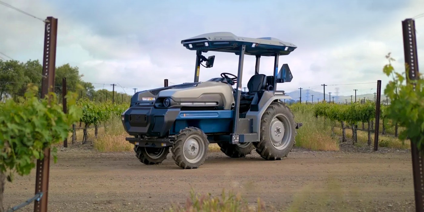Monarch Tractor livre un tracteur électrique à la ville de Berkeley, en Californie