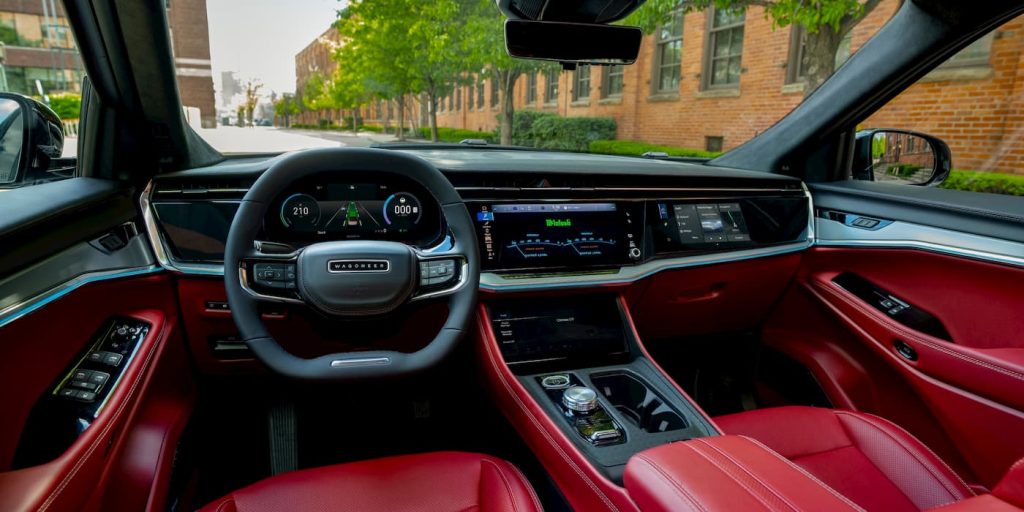 Jeep first EV Wagoneer S interior - Auto Recent