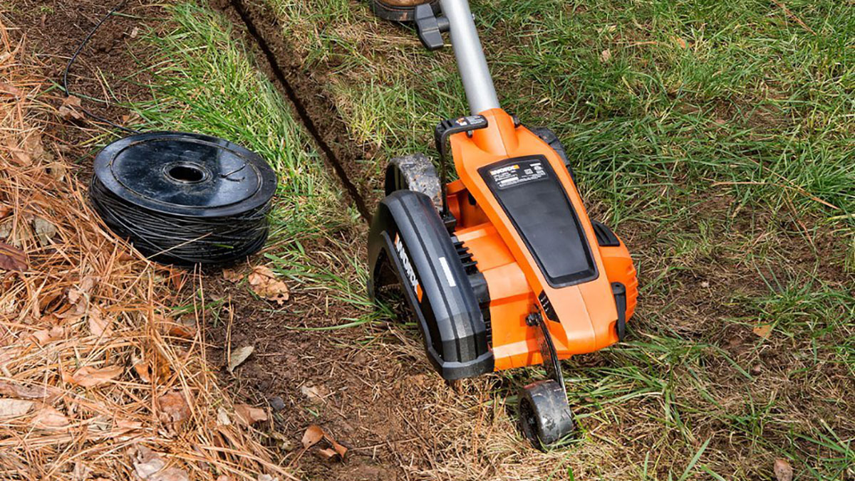 Worx 12A 7.5-inch lawn edger/trencher within post for ENGWE Engine Pro e-bike