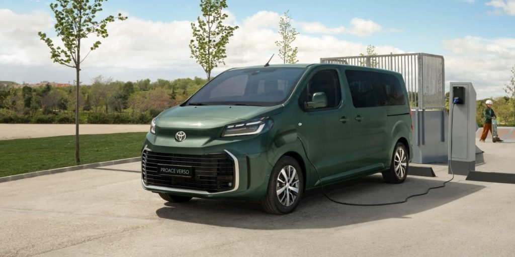 Toyotas electric people movers 1 - Auto Recent