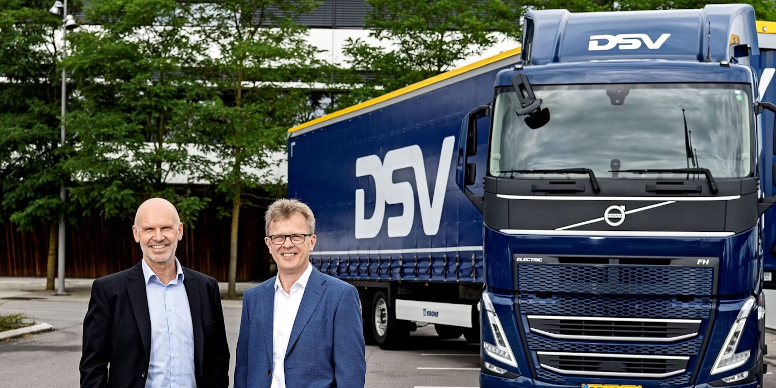 Volvo receives order for 300 electric trucks from DSV