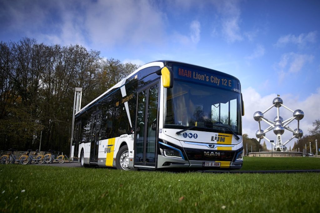 research about electric bus