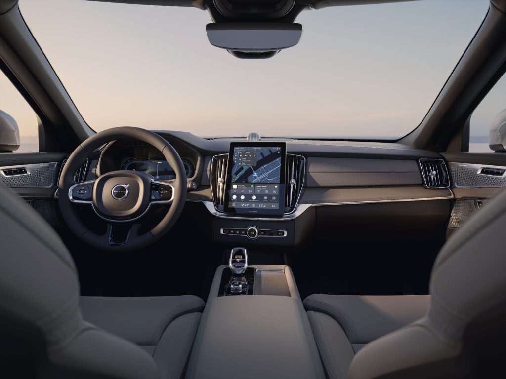 2025 Volvo XC90 interior