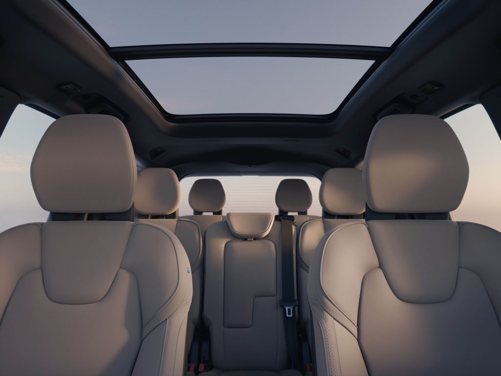 2025 Volvo XC90 back seat