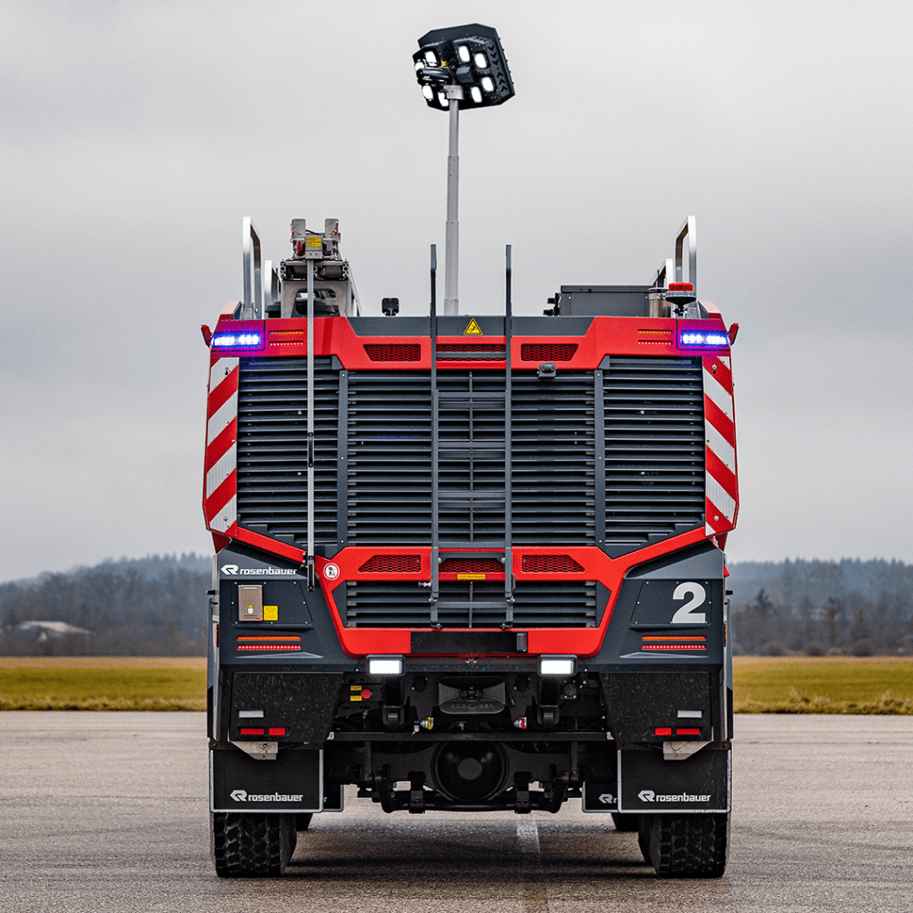 rosenbauer-panther-6x6-electric-fire-truck-video