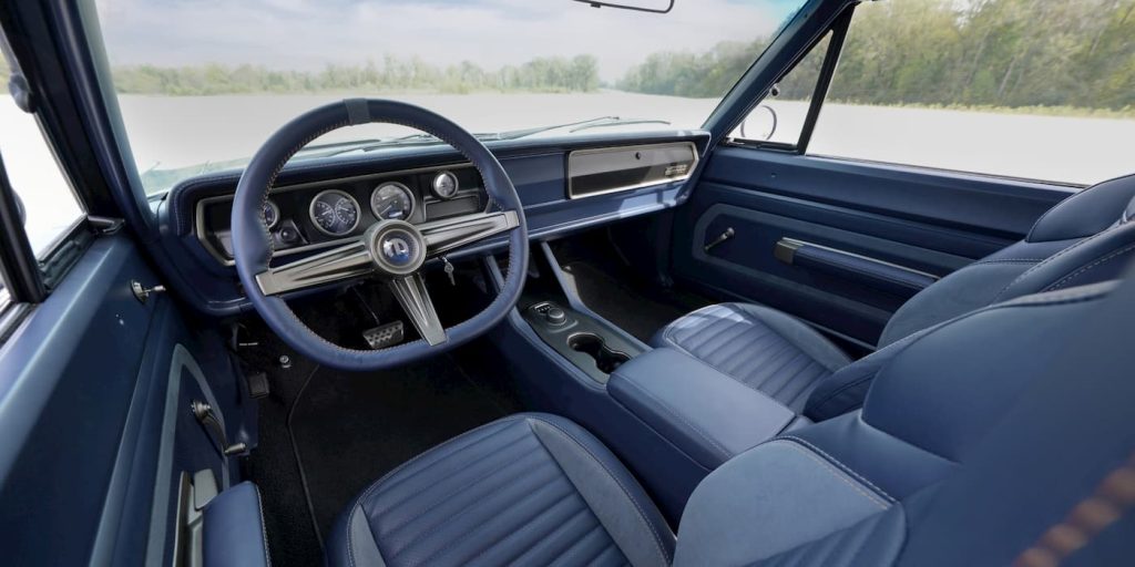 electric Plymouth interior - Auto Recent