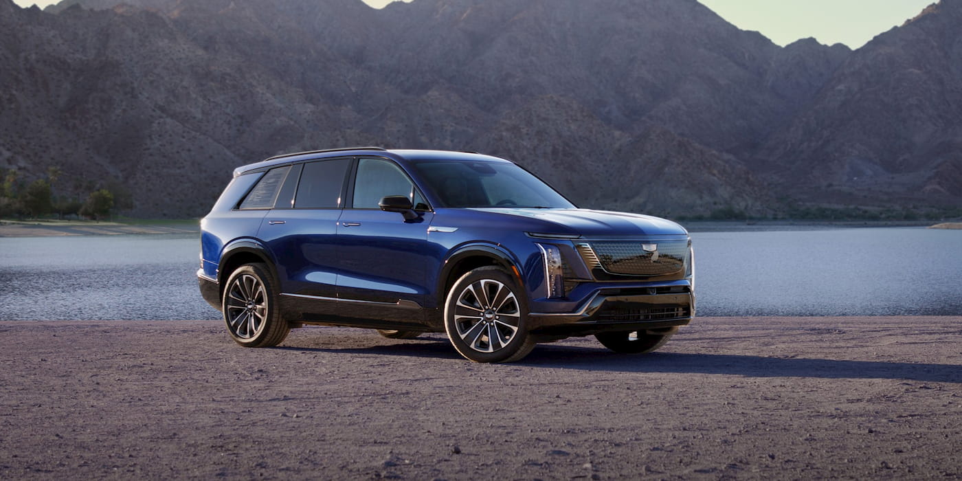 Meet the Cadillac Vistiq SUV a luxury 3 row EV with 300 mi range