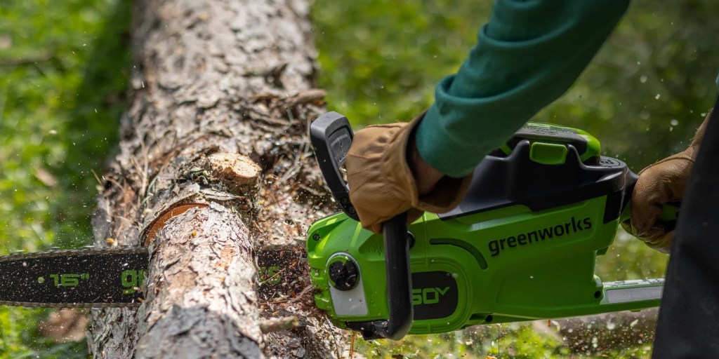 greenworks 60V 16-inch chainsaw