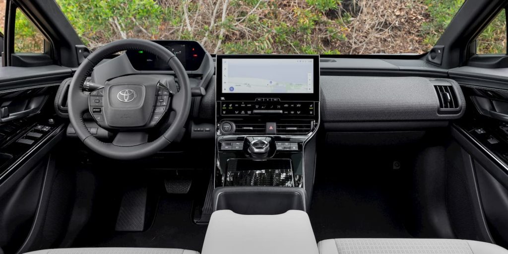 Toyota-2025-bZ4X-interior