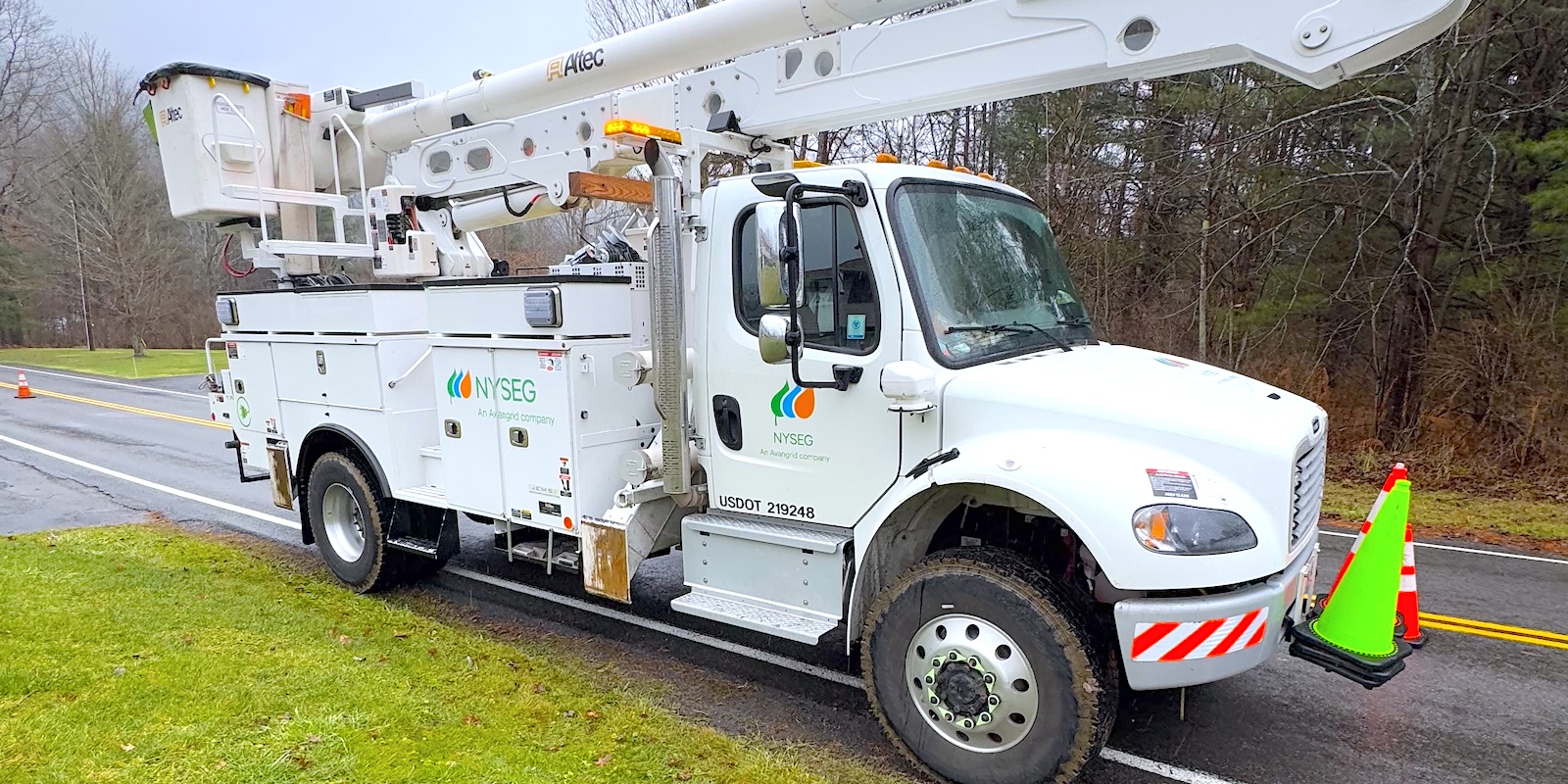 Avangrid Continues to Electrify its Utility Fleet, To Significantly Grow Use of Hybrid Trucks