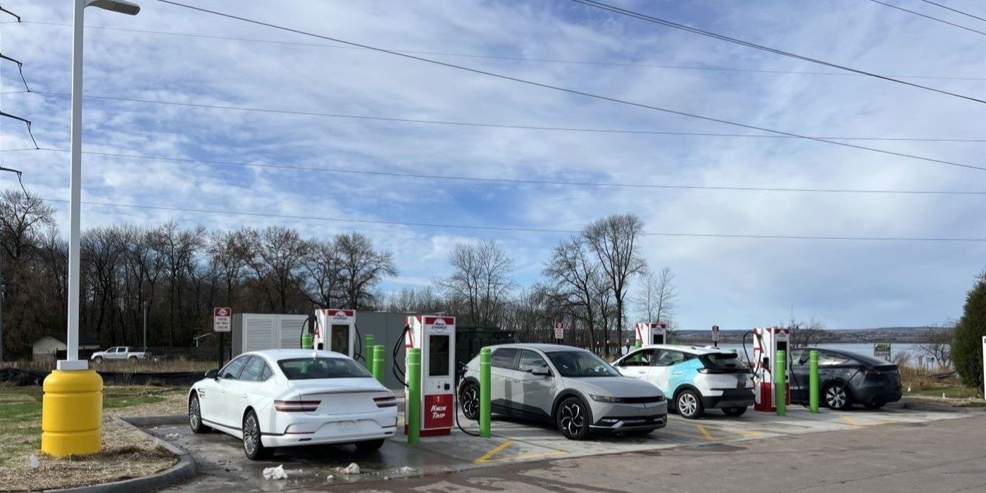 photo of Wisconsin is adding 42 new EV fast-charging stations – here’s where image