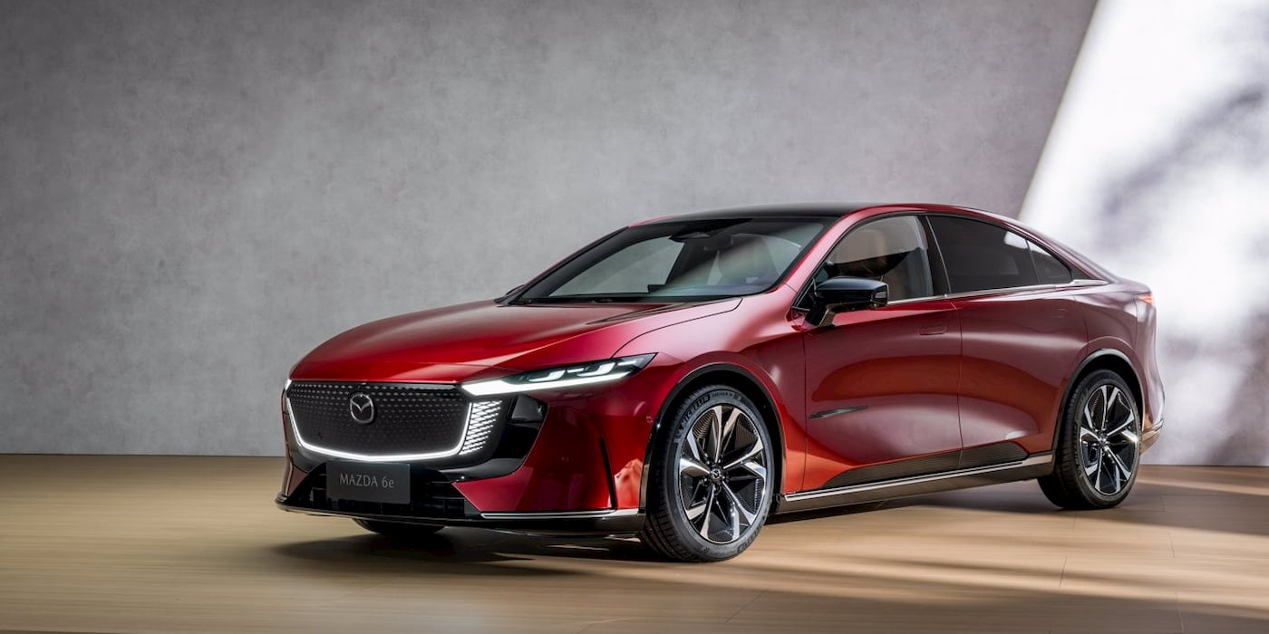 Mazda unveils new EV for Europe: Meet the 6e with +340 mi range