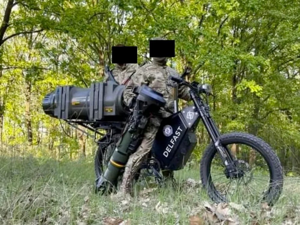 ukraine soldiers electric bike