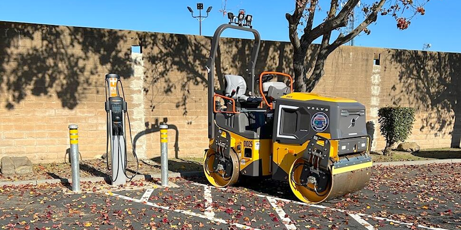 California County Adds First Electric Volvo DD25 Compactor to Fleet