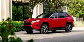 Toyota-recall-RAV4-EVs