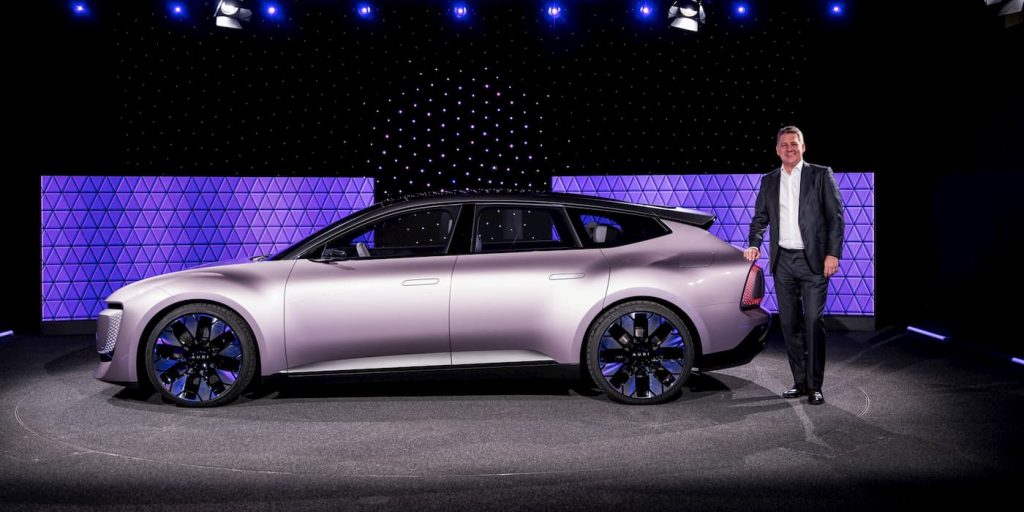 Audi CEO, Gernot Döllner, with the Audi E concept for China (Source: Audi)