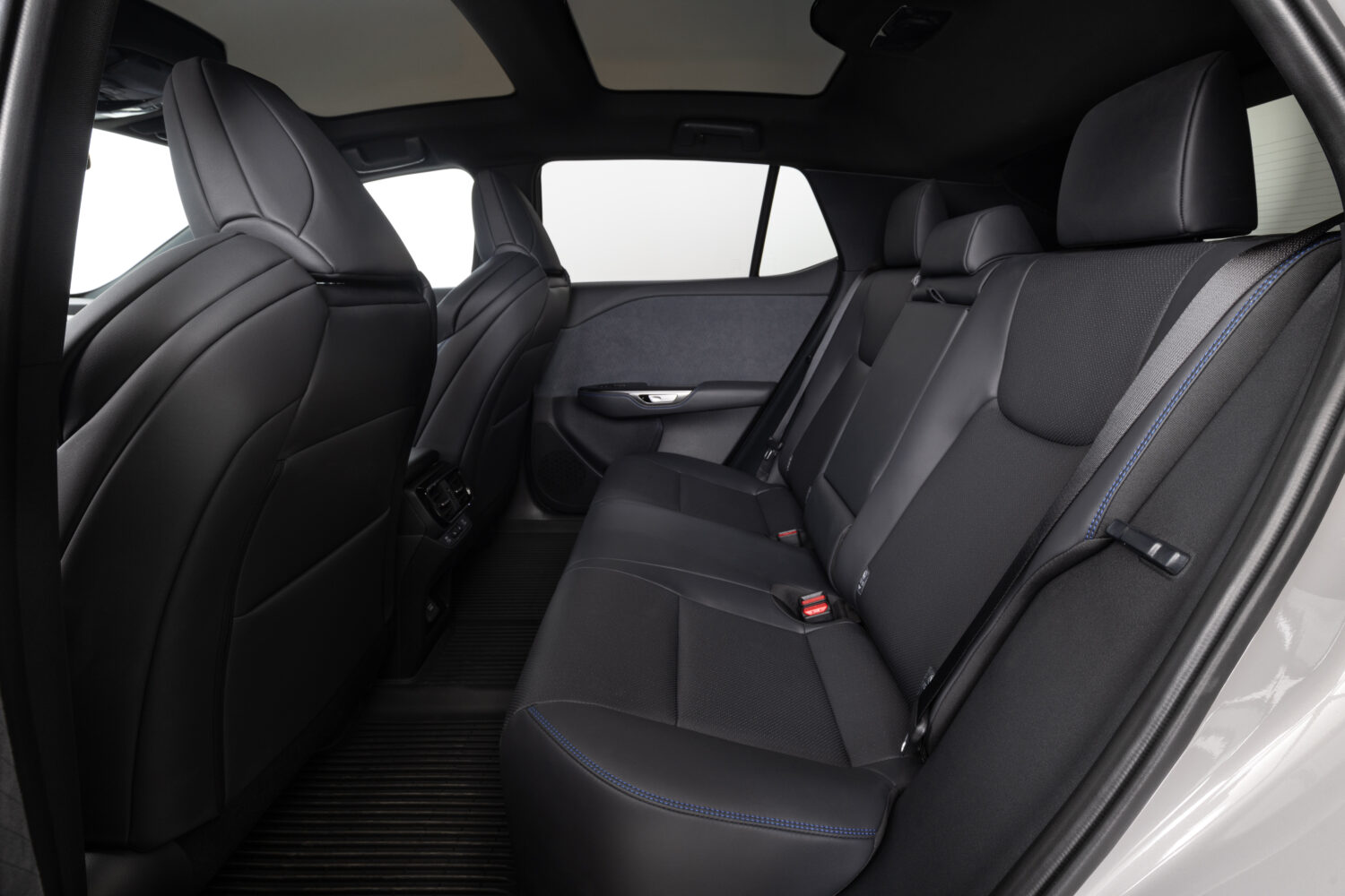 Lexus-2027-RZ-interior