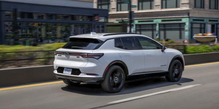 Chevy-Equinox-EV-registrations