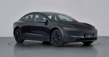 Tesla Model 3 Plus hero