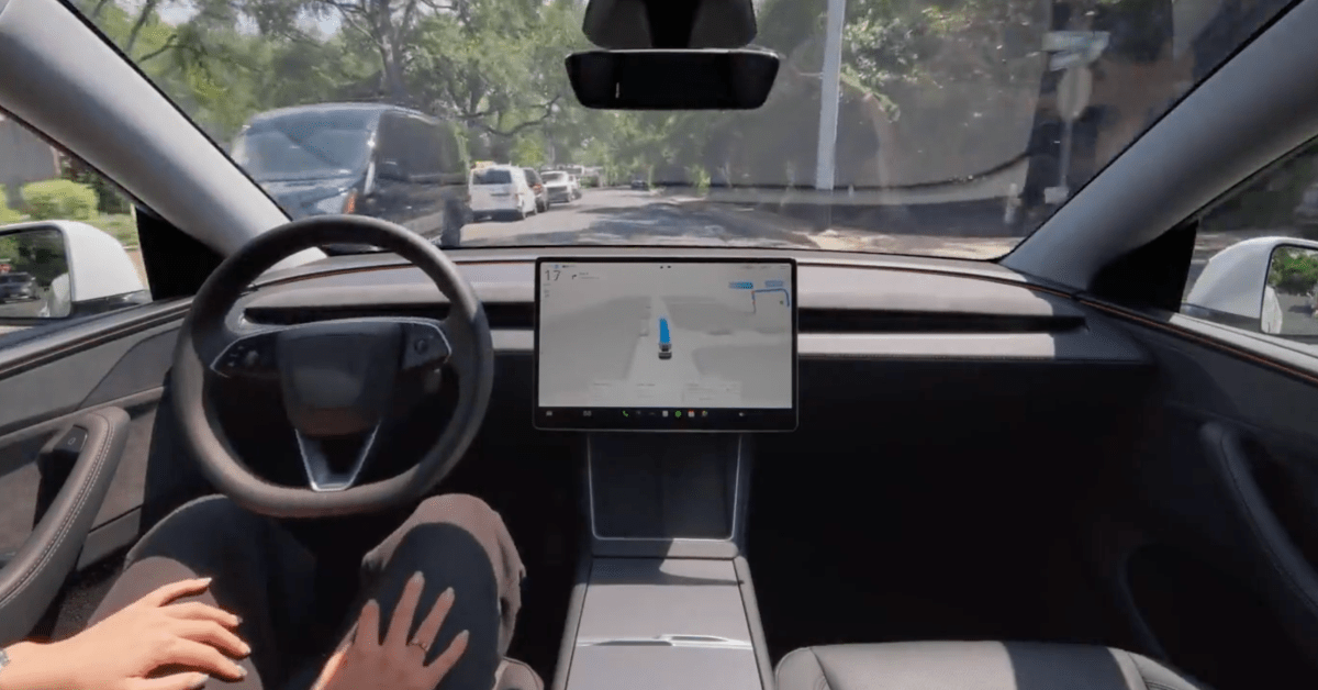 Tesla driver who died when his car stopped on highway was using FSD/Autopilot