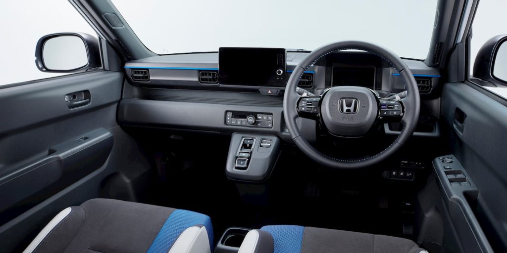 Honda's-electric-hot-hatch-interior