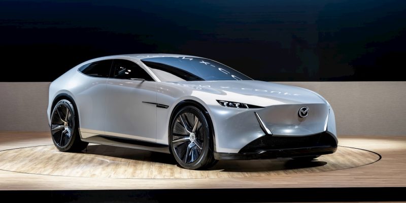Mazda's Vision X-Coupe packs 500hp with a rotary-powered twist