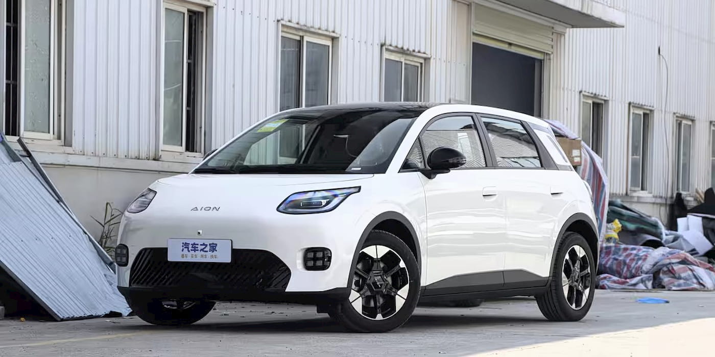 This Chinese EV has 300+ miles range, can swap batteries in 99 secs, and costs under $15,000