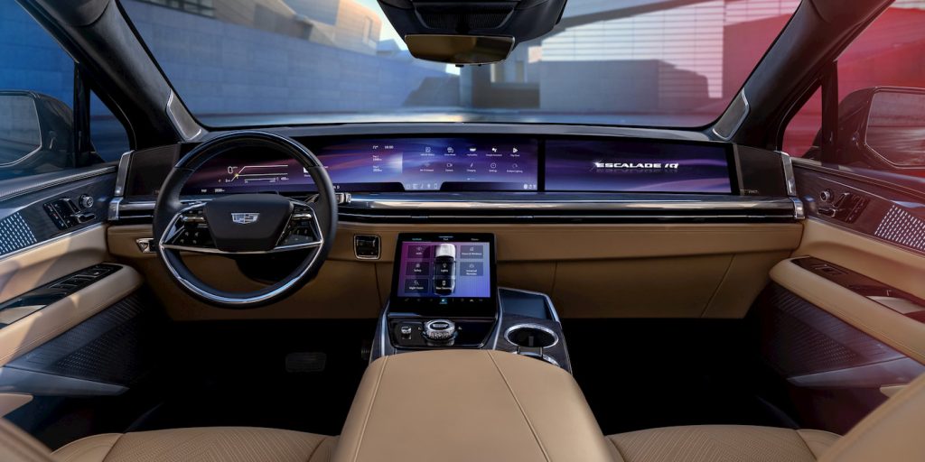 Cadillac-Escalade-IQ-interior