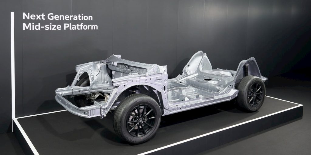 Honda-Civic-new-hybrid-platform