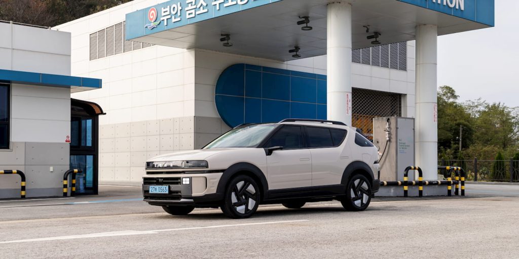 Hyundai-new-fuel-cell-EV