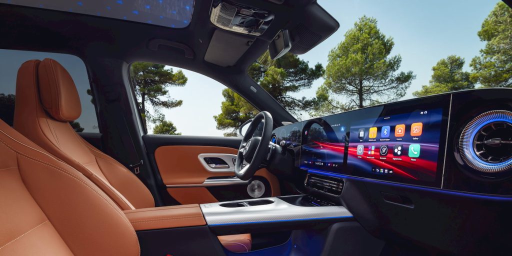 Mercedes-GLB-EV-interior-first-look