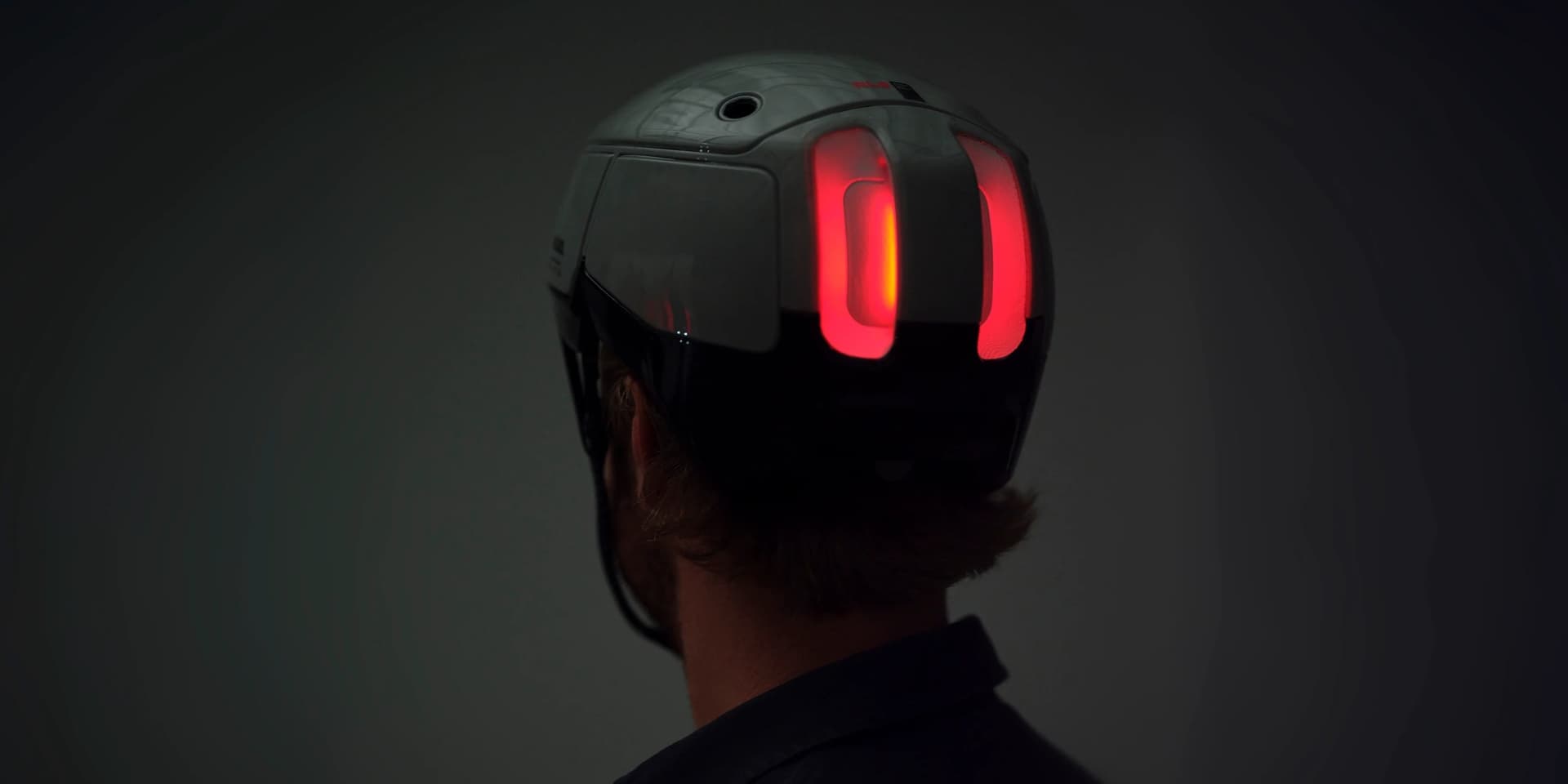 Rivian’s e-bike brand launches $250 smart helmet with breakthrough safety tech and lights