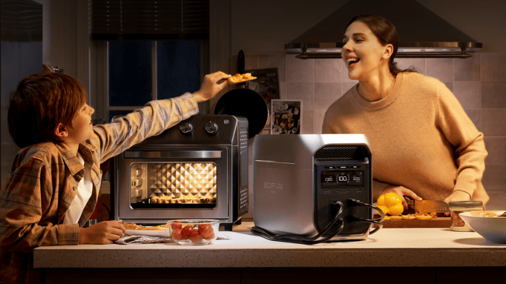 son and mother in kitchen with DELTA 3 Max power station